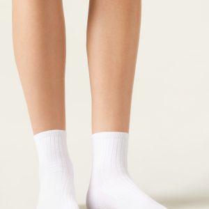 Ribbed Short Socks