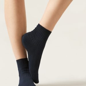 Ribbed Short Socks